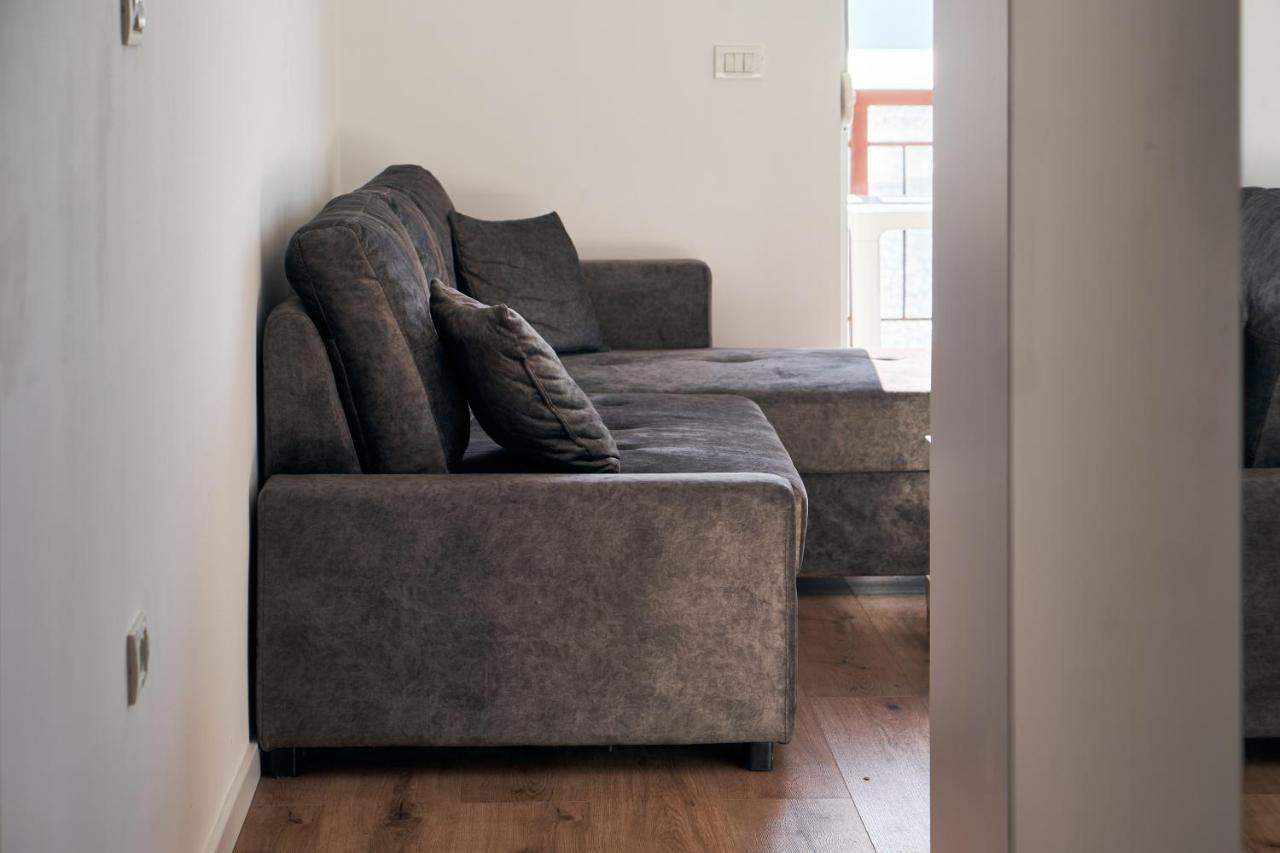 Central Beach Apartment Sarandë 外观 照片