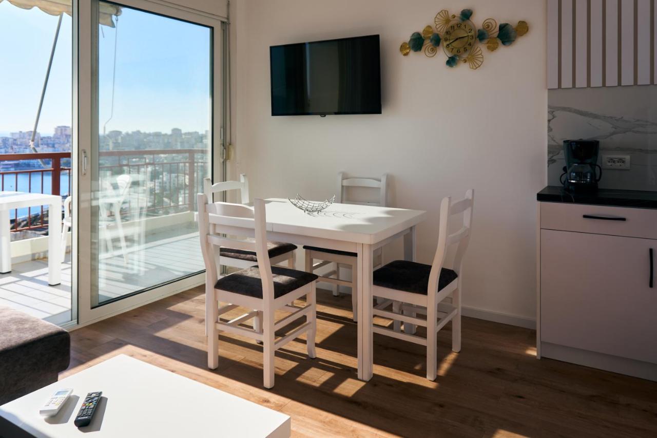 Central Beach Apartment Sarandë 外观 照片